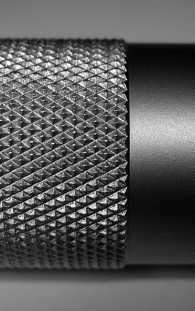 400px-Knurling_closeup.jpg
